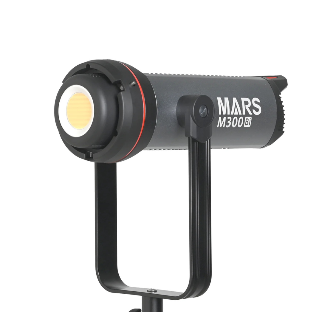 Mars M300Bi Bi-Color LED Video Light – Bowens Mount Studio Fixture