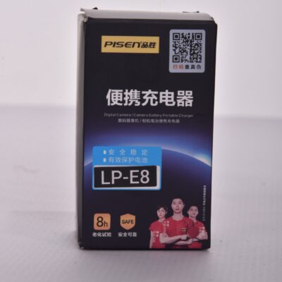 Pisen Batterie and Charger